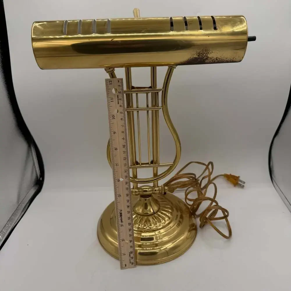 Vtg Musical Harp Lyre Shaped Brass Desk Piano Lamp 16” Tall *